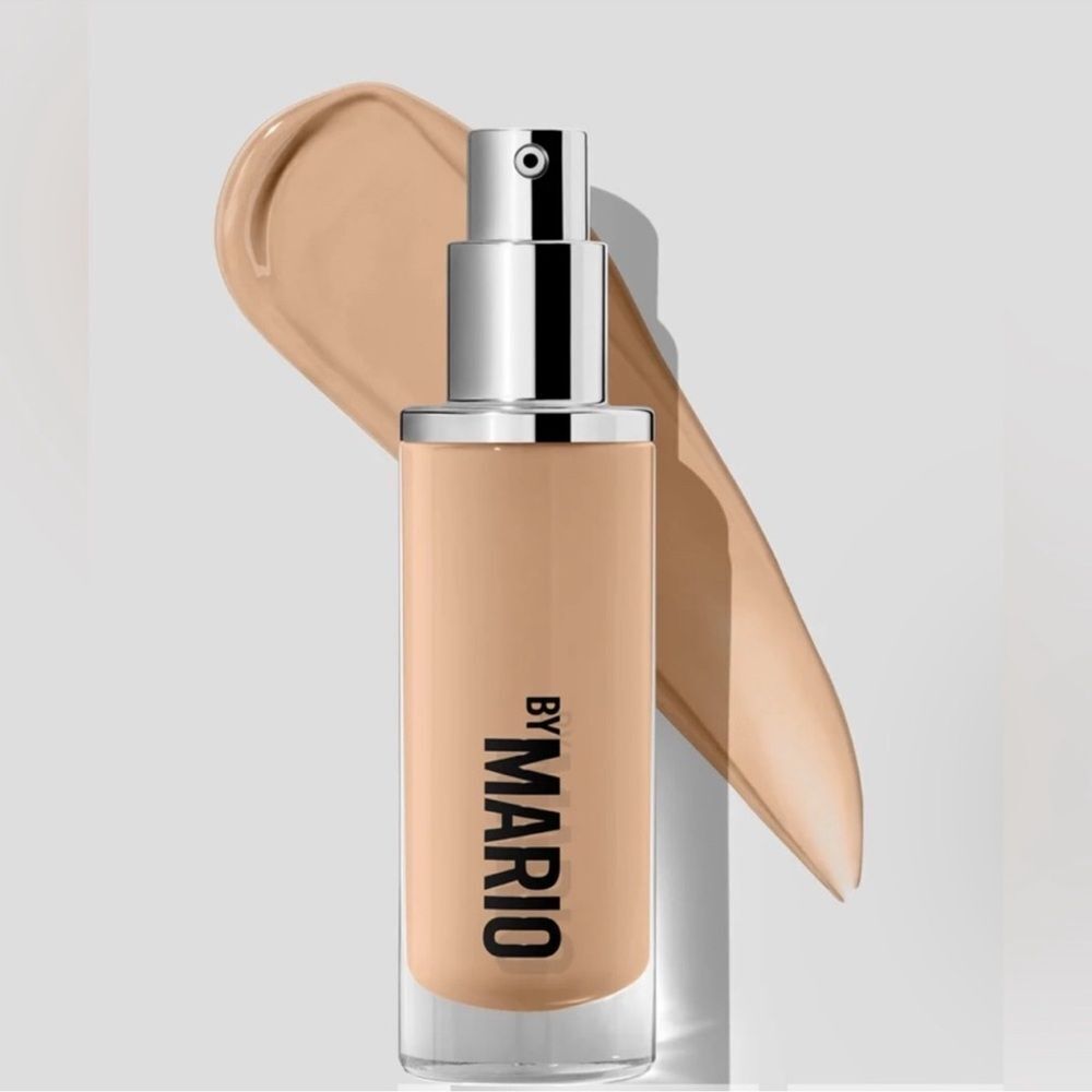 MAKEUP BY MARIO FOUNDATION 8N SurrealSkin® Luminous Hydrating Foundation - Picture 2 of 7